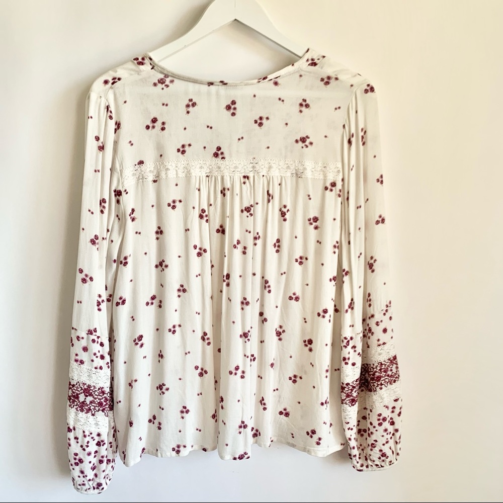Knox Rose Peasant Boho Blouse - Picture 6 of 8